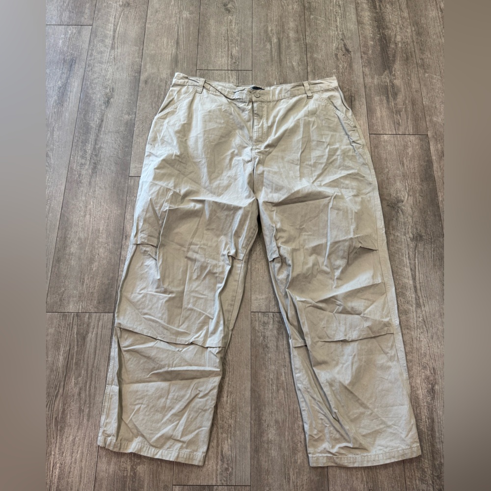 ASOS Curve Taupe Cargo Pants - Picture 3 of 12